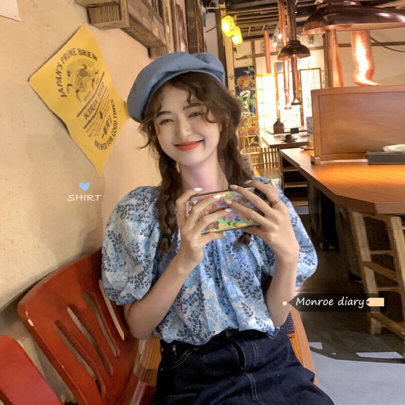 ブルーフローラルシャツ 薄手サマートップス 大人ガーリー スウィート キュート カジュアル 夏物 花柄 モンロー71552466156