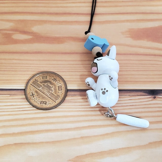 のあぷらす　　木製　あくびストラップ(白猫・黒猫・茶トラ猫)