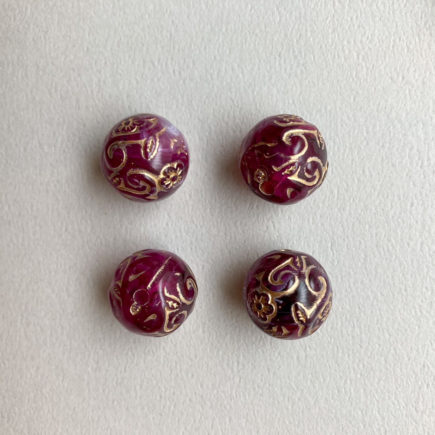 再入荷〉草花模様ラウンドビーズS（16mm） | Dua-アクセサリーパーツ