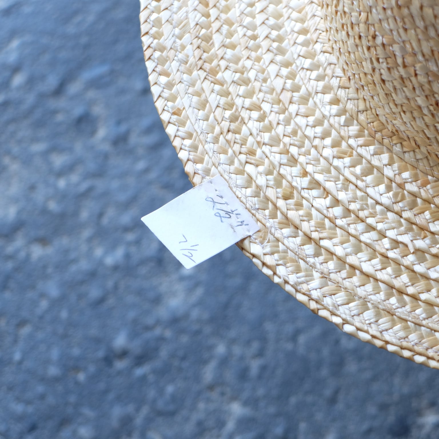 FLYING CLOUD HATS by AMISH 