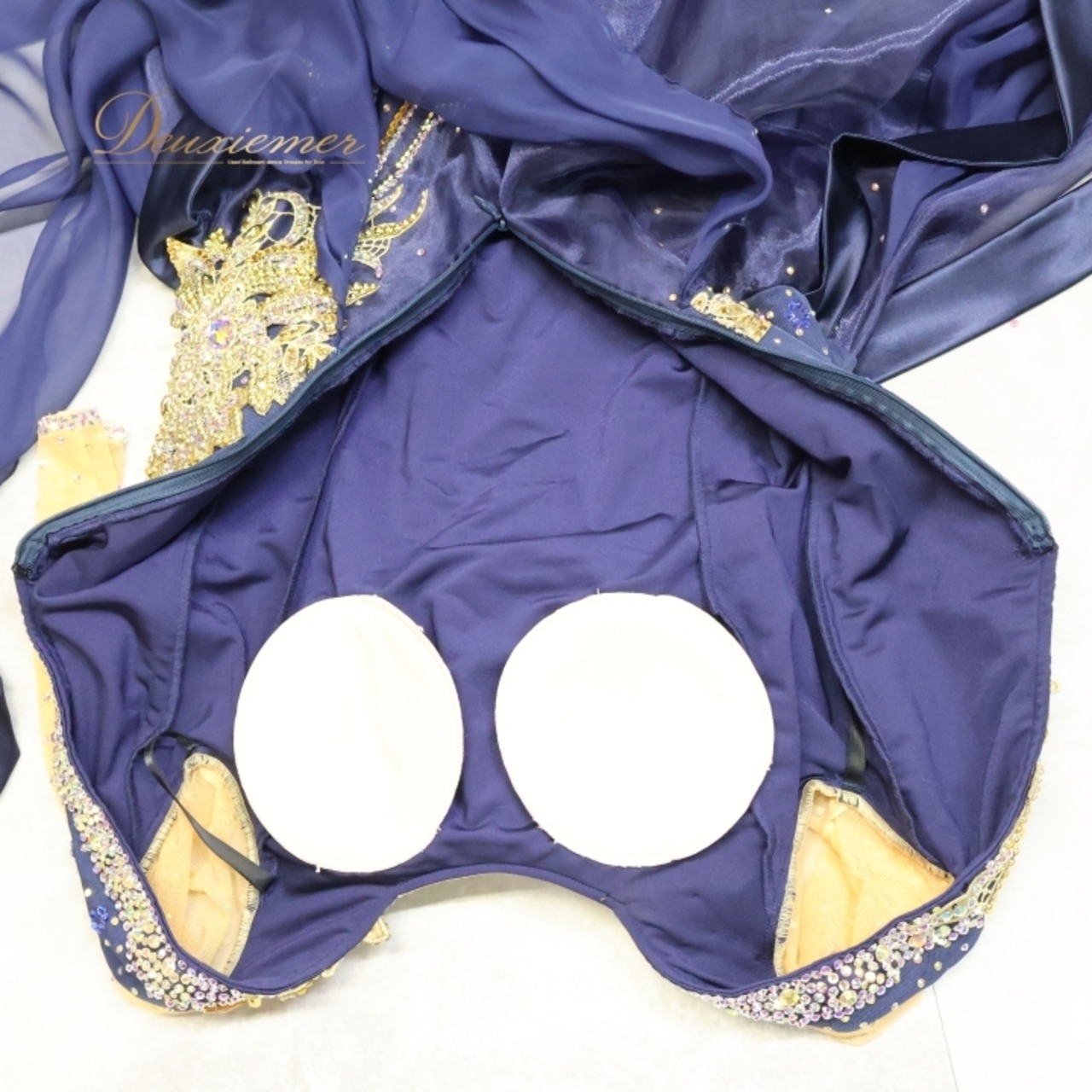 社交ダンス 衣装 白樺ドレス スタンダードドレス ワンピース ドレス スタンダード フロート ネイビー 紺 金 フリル 上品 デモ 競技 ダンス パーティ 発表会 ネイビー系 ゴールド系 高級感 スカート3枚重ね ステージ衣装 女性用 おしゃれ ロマンティック エレガント