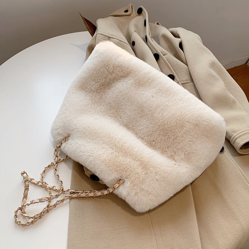 オータムウィンターレッド 秋物 冬物 メッセンジャーバッグ 手作りハンドバック84537899826