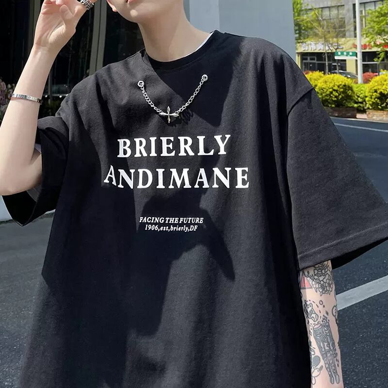 韓国メンズファッション】ネックレス風アクセ付きTシャツ カジュアル