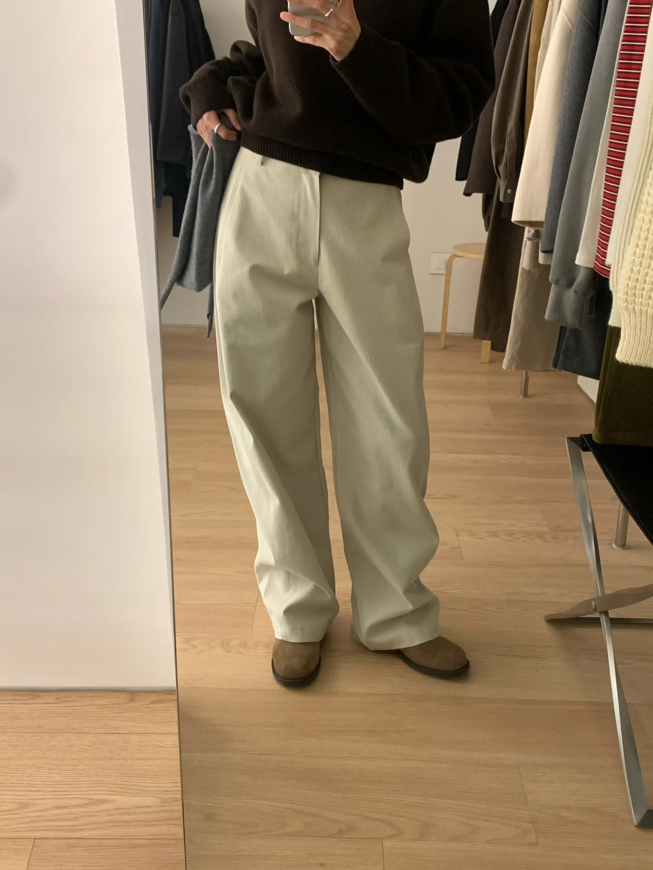 (予約) HAUS / Miller curved pants 2color