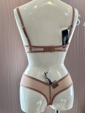 スイッツァー パットブラ&タンガ 32B &XS アンドレサルダ