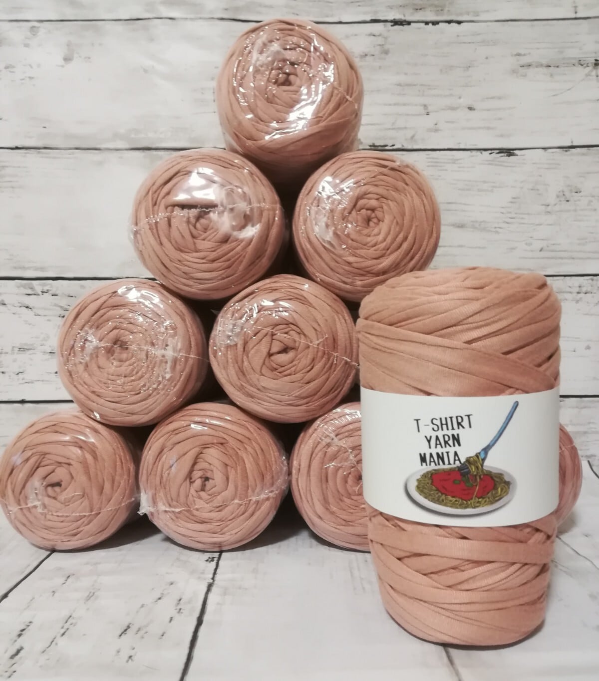 くすみピンク色 1玉 50m Tシャツヤーン 編み糸 | T-SHIRT YARN MANIA