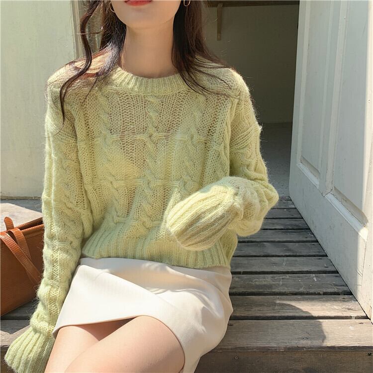 薄いツイストプルオーバーセーター女性2020年秋新しいルーズで怠惰なショートニットセーター、インナージャケットとアウタージャケット ドラファッションホール65965507144