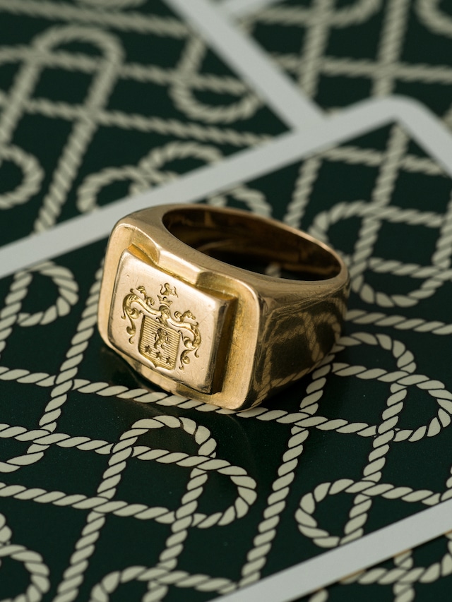 Signet Ring