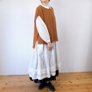 suzuki takayuki (スズキタカユキ) alpaca knitted cape ベビーアルパカ ニットベスト(ブラウン)