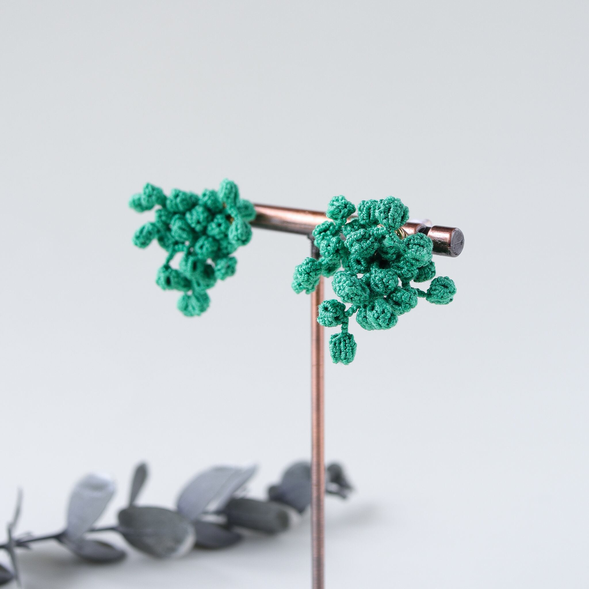 タティングレースのピアス Spice Shower＜スパイスシャワー＞Fresh Green ※イヤリングに変更可