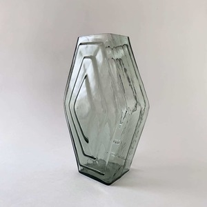 フラワーベース ヘキサゴン スモーキー グリーン ガラス / Vase Infinite Hexagon Smokey Green BR?T