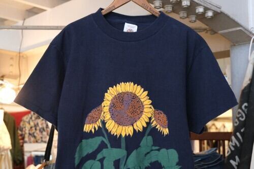 90's navy sunflowers printed Tee | GARYO