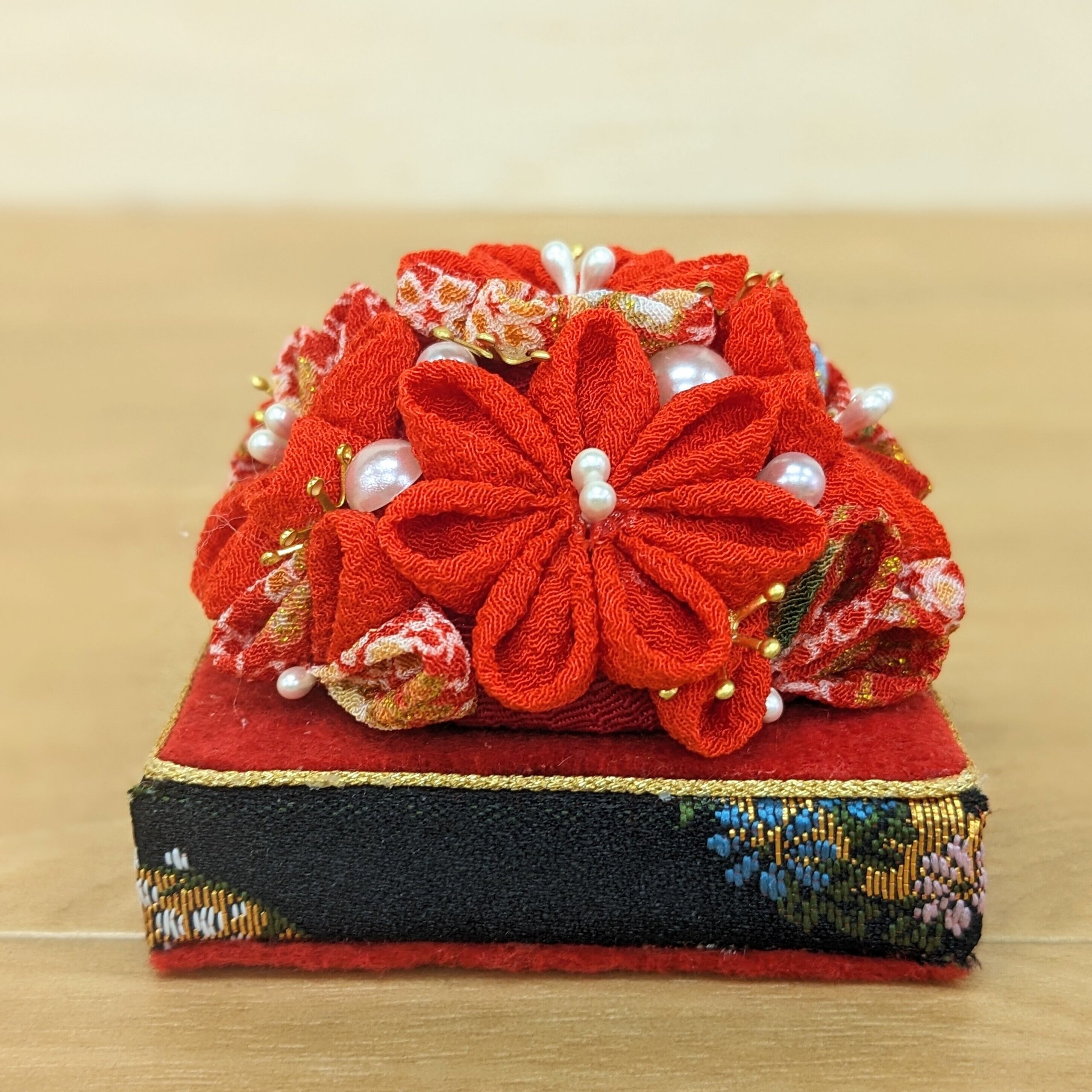 つまみ細工 紅梅白梅 花籠 ハンドメイド | PAY ID