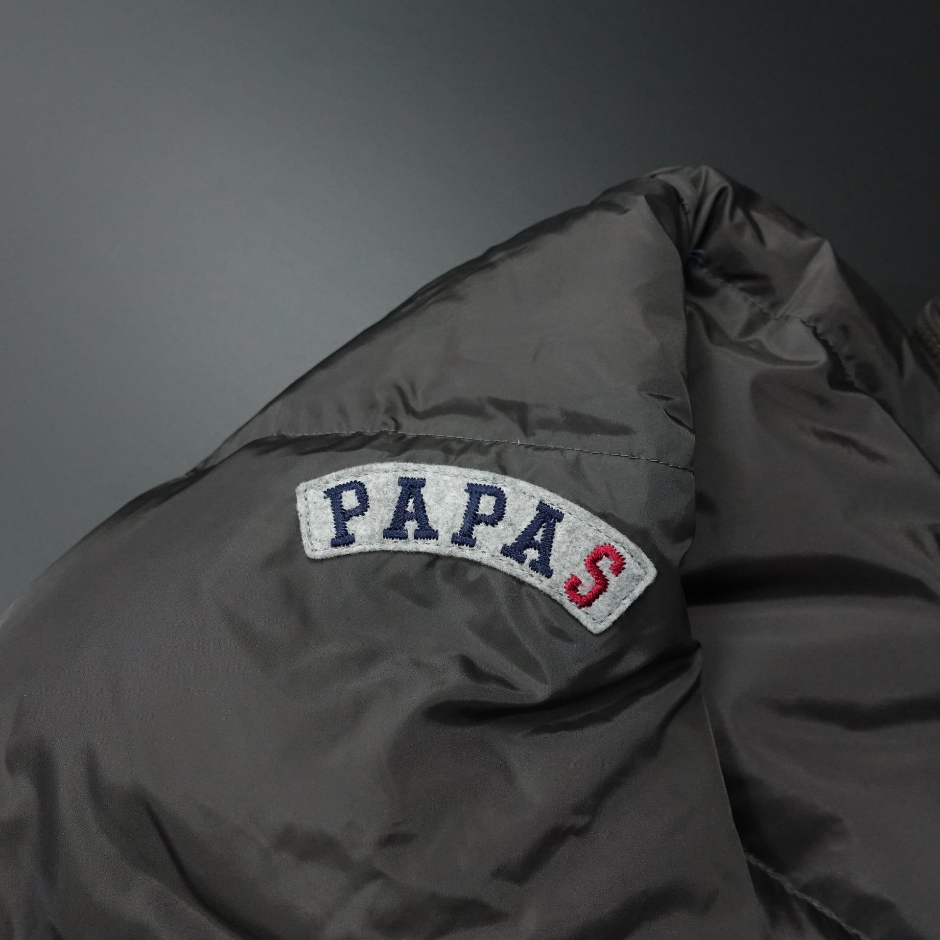 Papas+ パパスプラス ダウンジャケット ワッペン 高級ライン Papas+ パパスプラス ダウンジャケット ワッペン 高級ライン