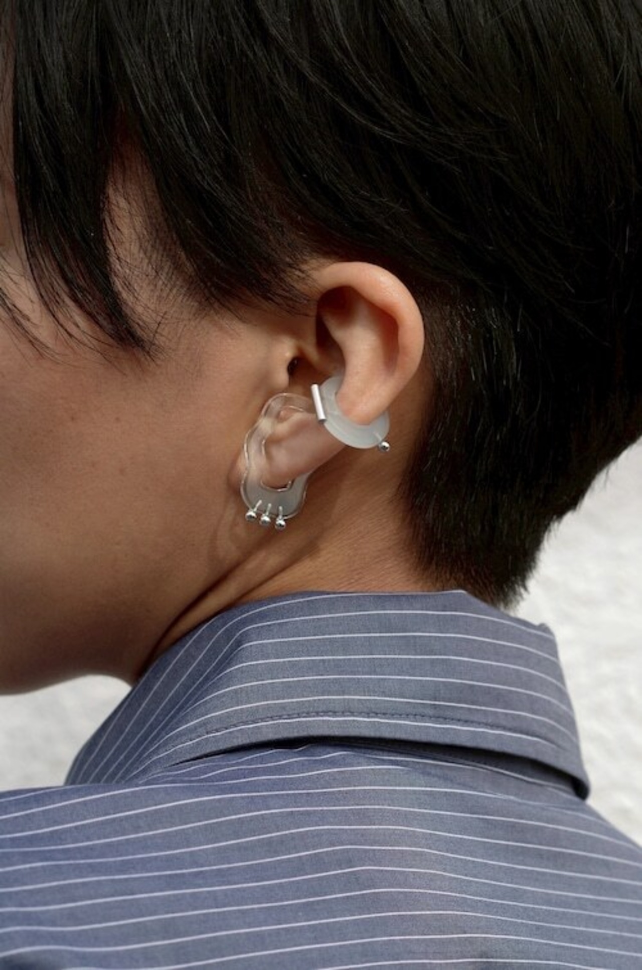 Tema’ Baco - Sayu “moonC” SV ：Light Blue｜シーグラスのような水色／2WAYイヤーカフ（Acrylic × Brass）