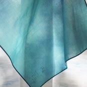 青空のハンカチ|生きるのとなりseries (33 cm)