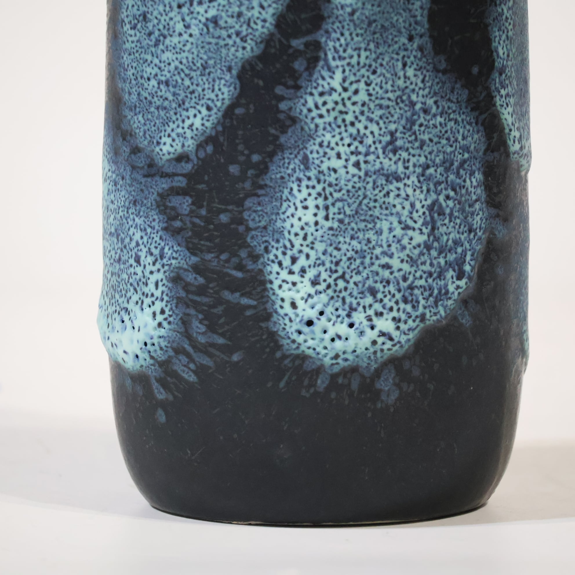 Scheurich-- 15.2cm | Fat Lava & German Art Pottery