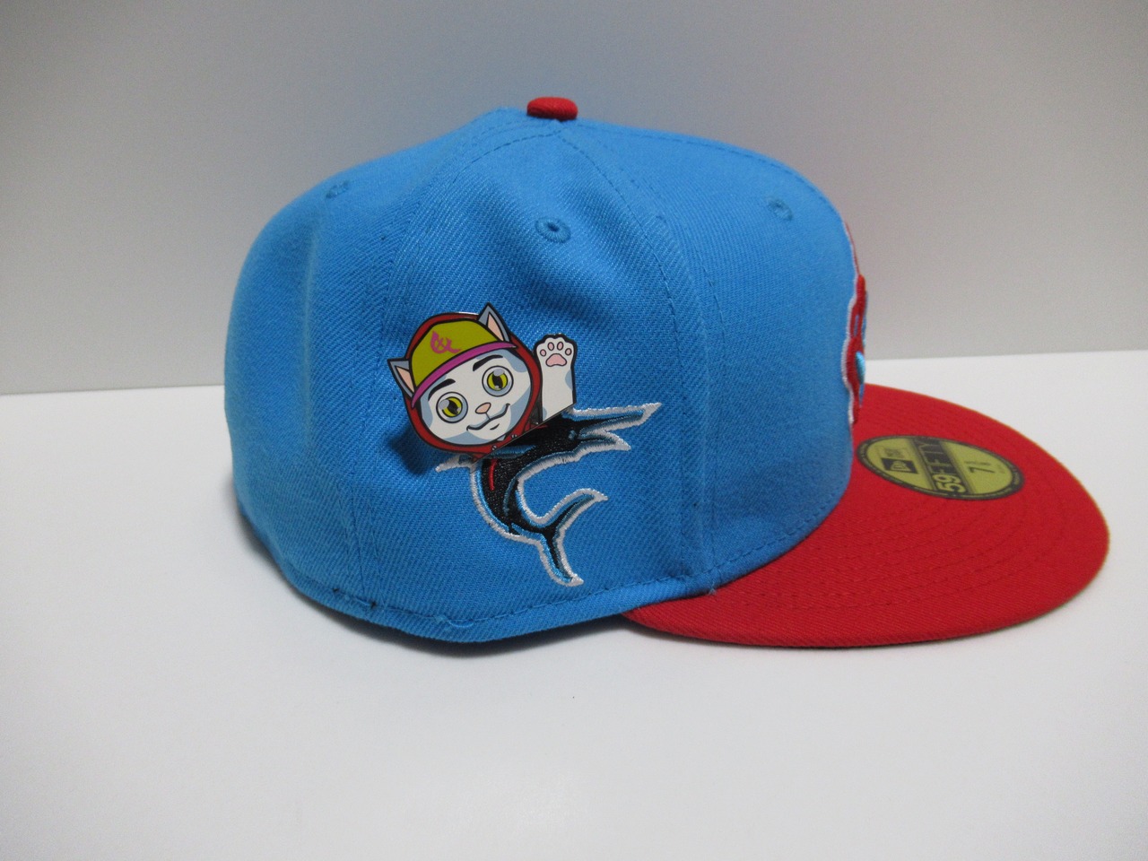 DPW×Exclusive Pins 「Cap Cat」