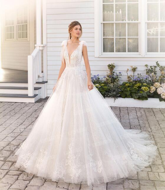 ウェディングドレス Aライン ロングトレーン ラメ 楽天市場】ロングウエディングドレス Aライン オフショルター