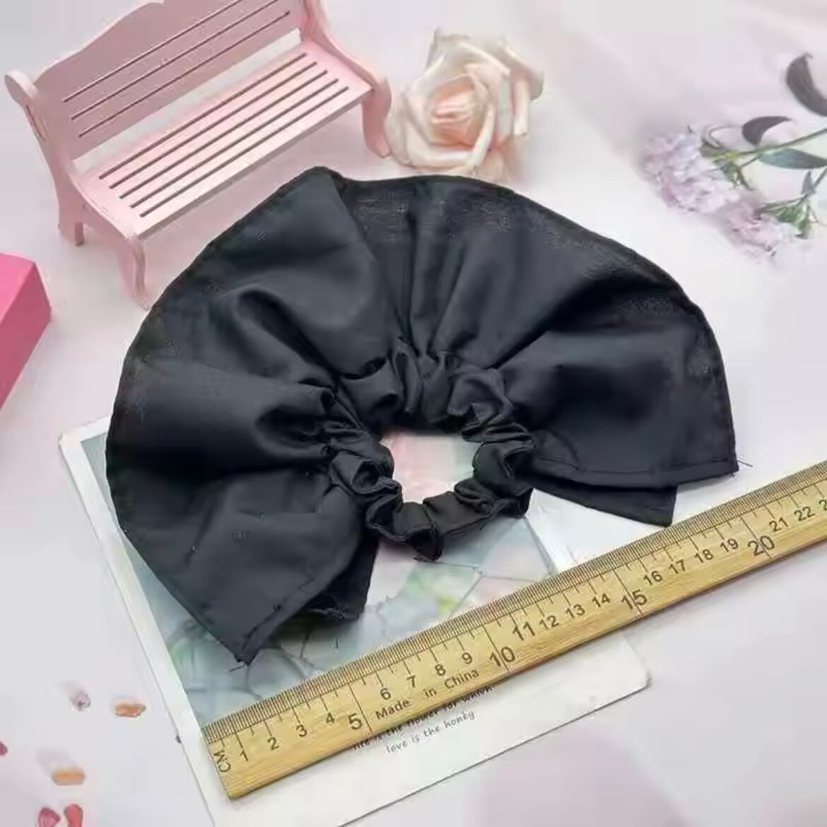 ビッグフリルシュシュ