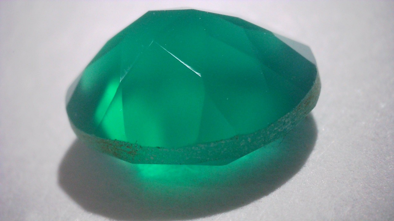 グリーンオニキス　約1.66ct　[C13‐168]