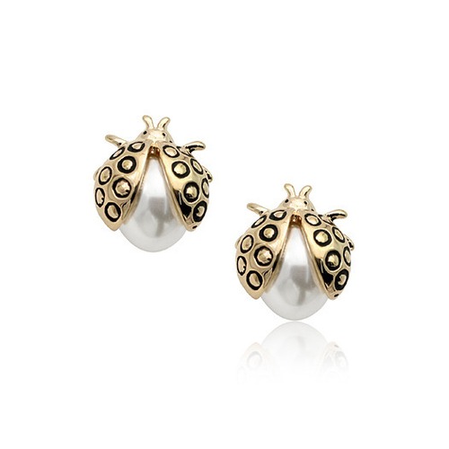 韓国のファッションと絶妙なイヤリング卸売ファッション シンプルな象眼細工の真珠の小さなてんとう虫のイヤリング オンライン熱い販売 85118 義烏Oshaジュエリー27641307288