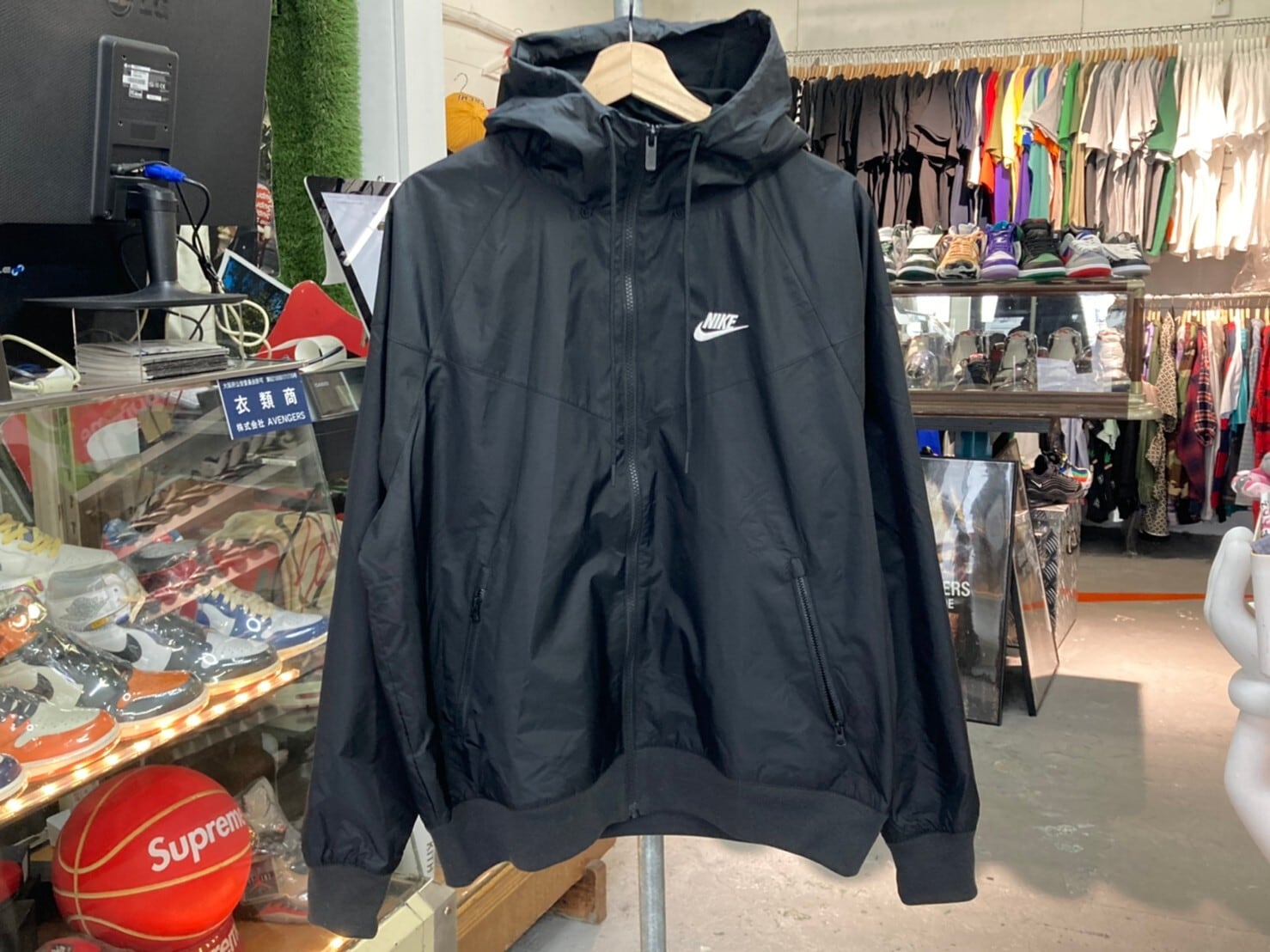 NIKE WIND RUNNER HOODED JACKET BLACK MEDIUM AR2192-010 10KC3312 ...