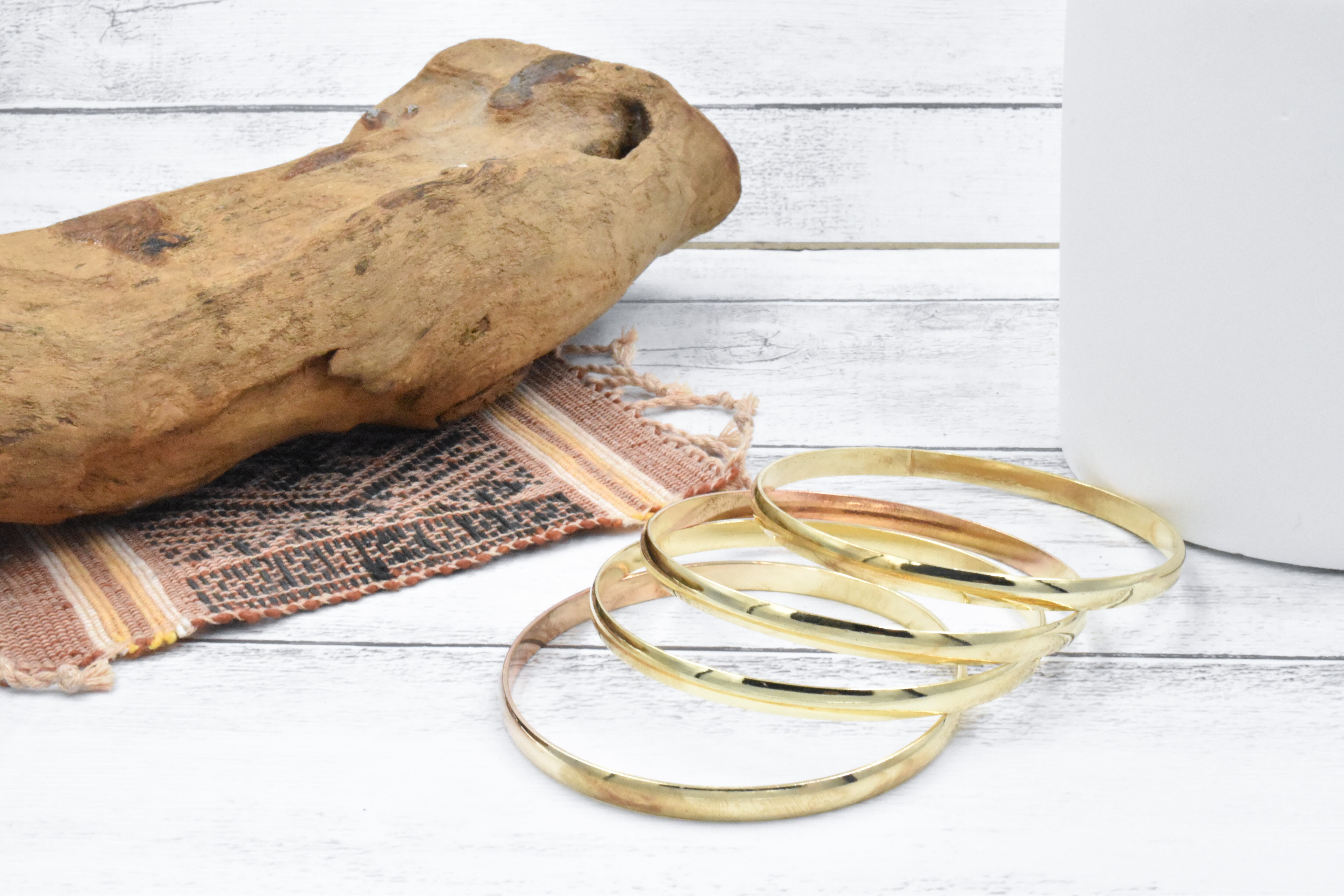 再販無し★【ピアス】太陽×スワロ フープ エスニックアジアン 赤 再販無し☆【ピアス】太陽×スワロ フープ エスニックアジアン 赤