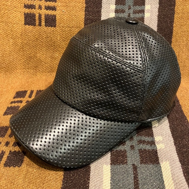 HERMES LEATHER CAP 59