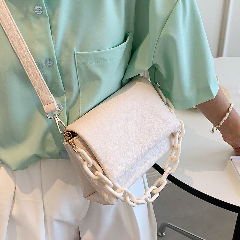 レッドサマーチェーン ワンショルダー 夏物 スクウェア Tiancai_Wing_Bag37104947645