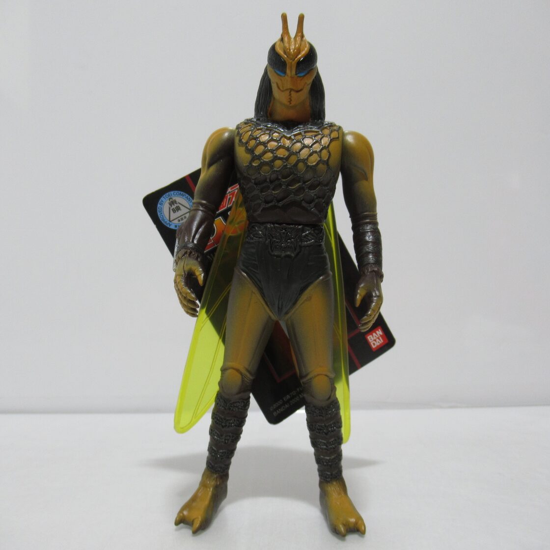 仮面ライダークウガ 怪人シリーズ ハチ種怪人 メ・バヂス・バ ソフビ 