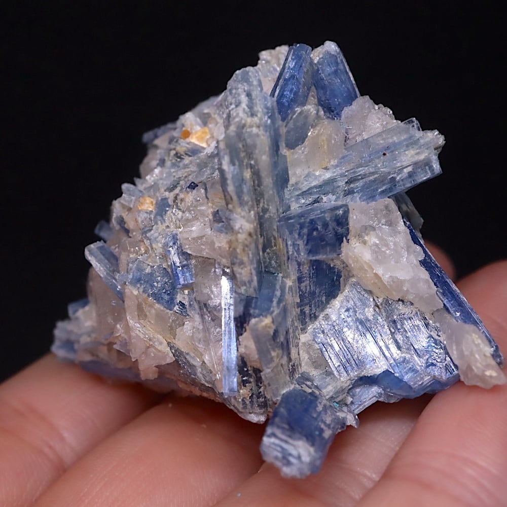 カイヤナイト 藍晶石 60g KN007 鉱物 原石 天然石 | 鉱物 天然石