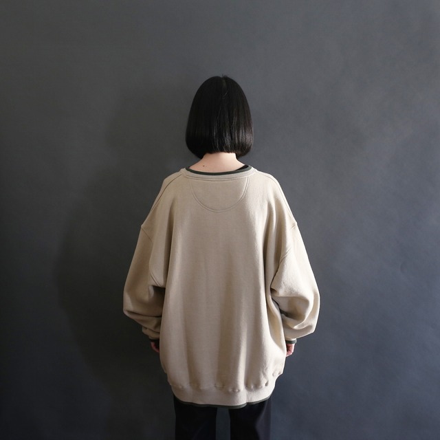 many duck embroidery loose silhouette l/s big sweat