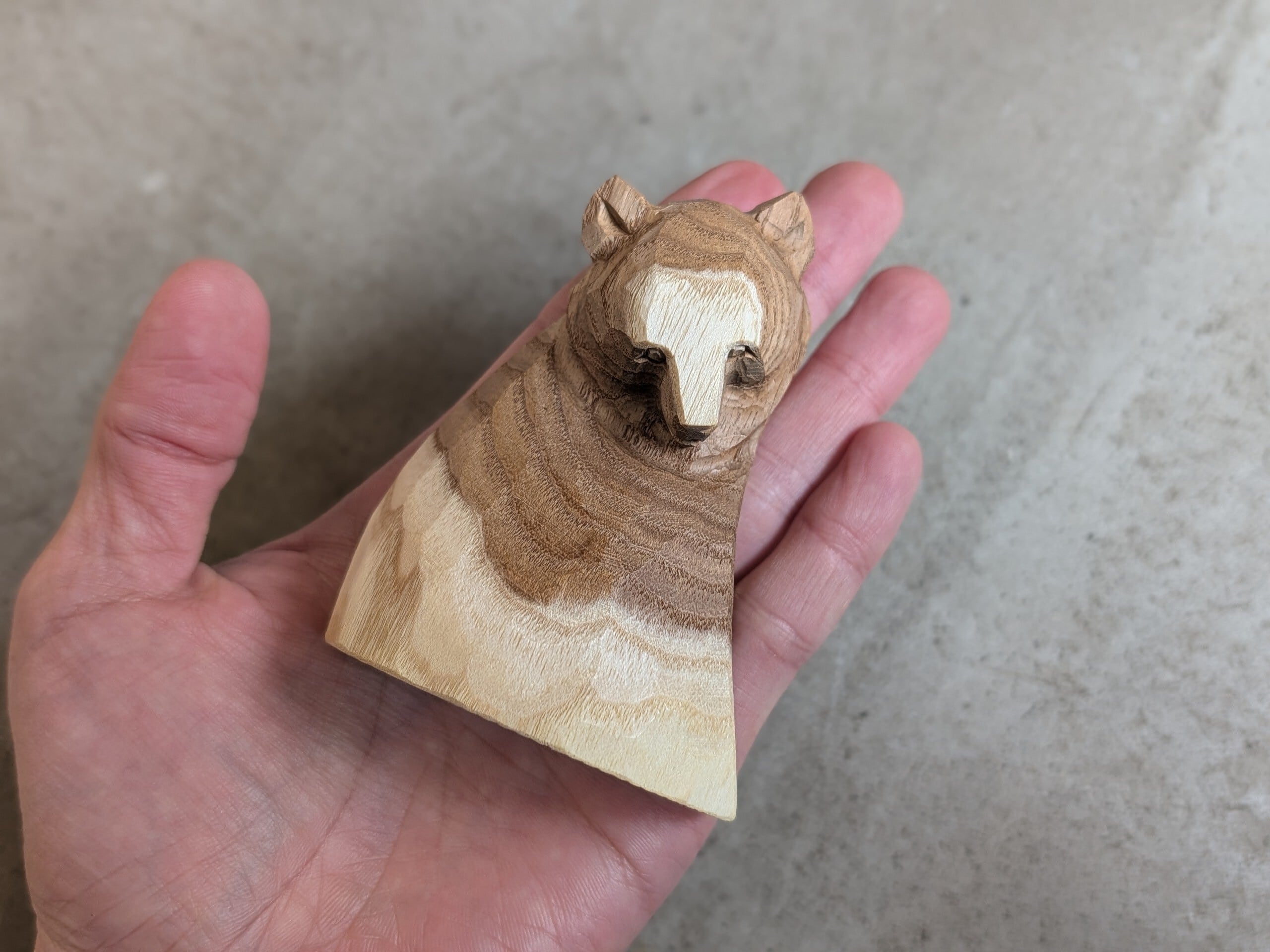 賀上隼敬 上半身の熊 #3 | 木彫りの熊 | inoya | Basic Life Store