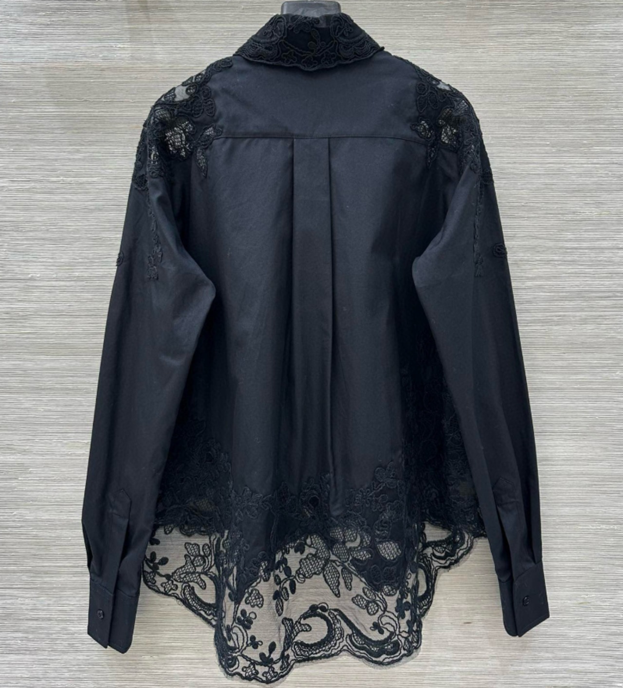 刺繍レース 前短後長 透け感ブラウス