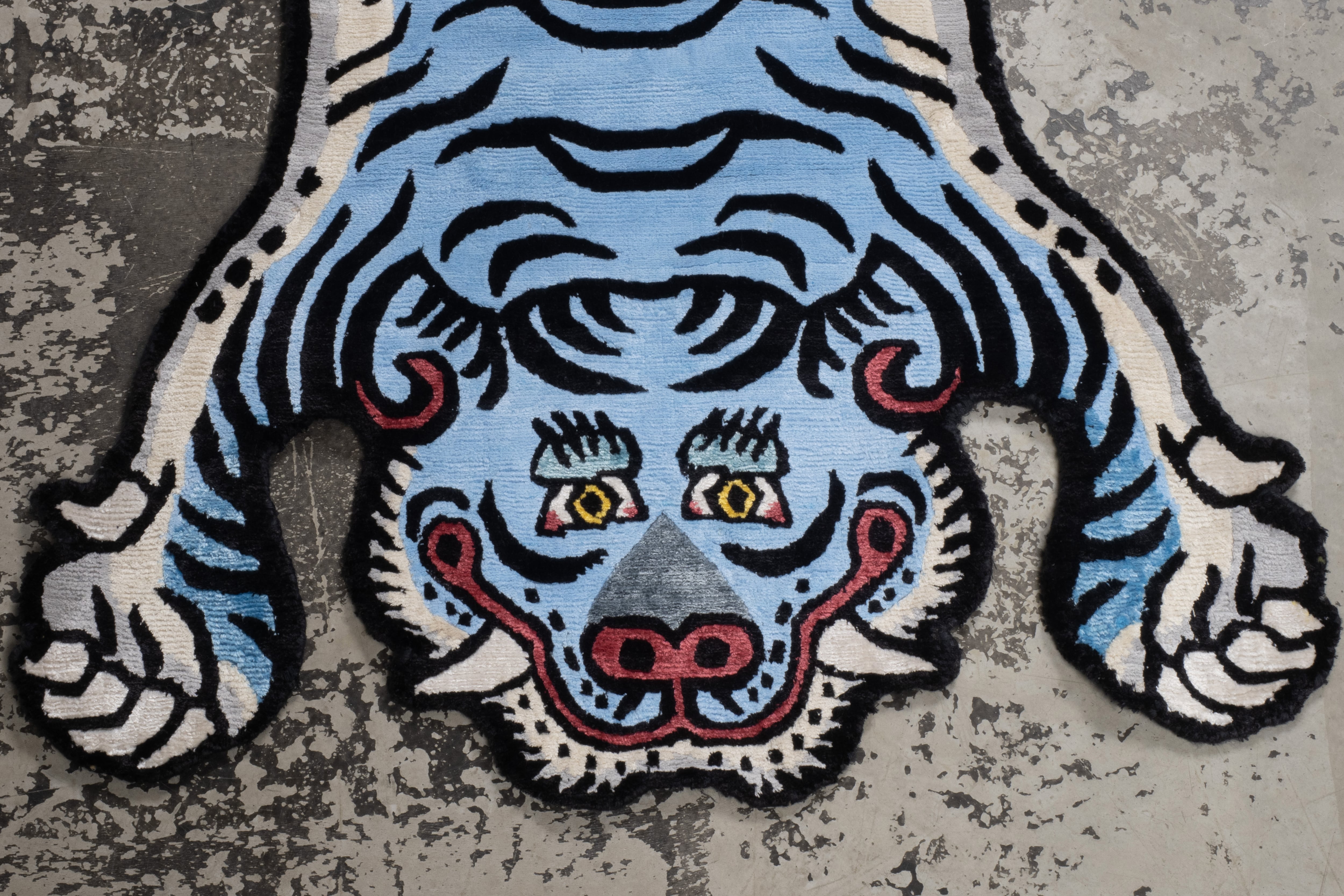 Tibetan Tiger Rug 《Sサイズ•シルク・オリジナル•ブルーバージョン037