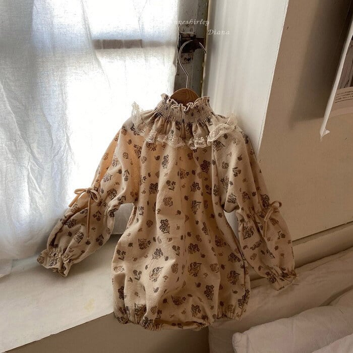 B586【即納】isabella shirring suit