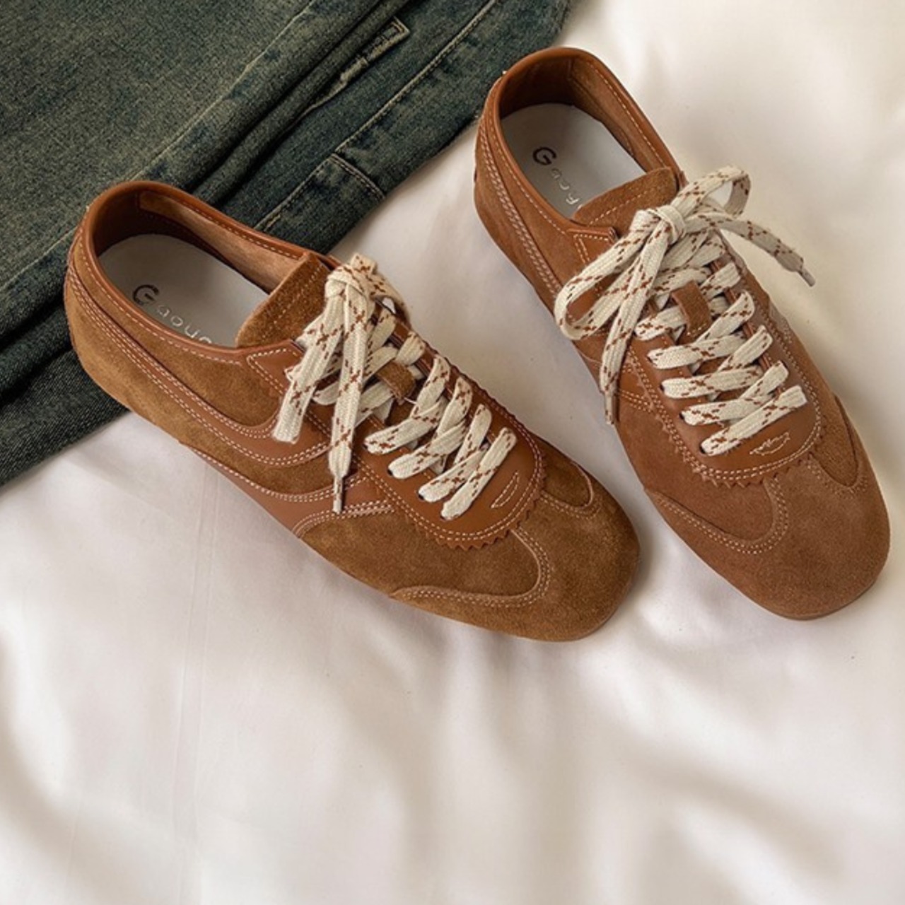 レースアップ ローカットスニーカー 2color W10425