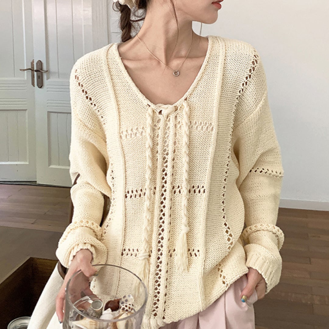 knitted sweater with unique pattern