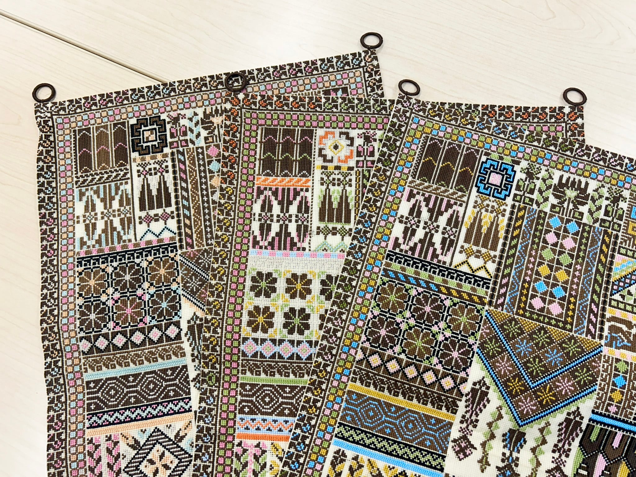 刺繍タペストリー | パレスチナ刺繍タトリーズ