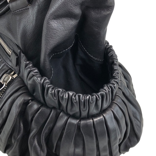 miumiu トートバッグ ブラック フロントジッパー レザー vintage ヴィンテージ オールド fx4ann