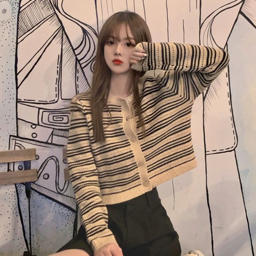✞ スタンダードストライプセーター 大人女子☆ショート♡ニットカーディガンジャケット レトロ ✞ゴスロリ SM ミリ 甘ロリ クラロリ 和ロリ エレガント 黒ロリ 姫ロリ 華ロリ BB-BB87016177065