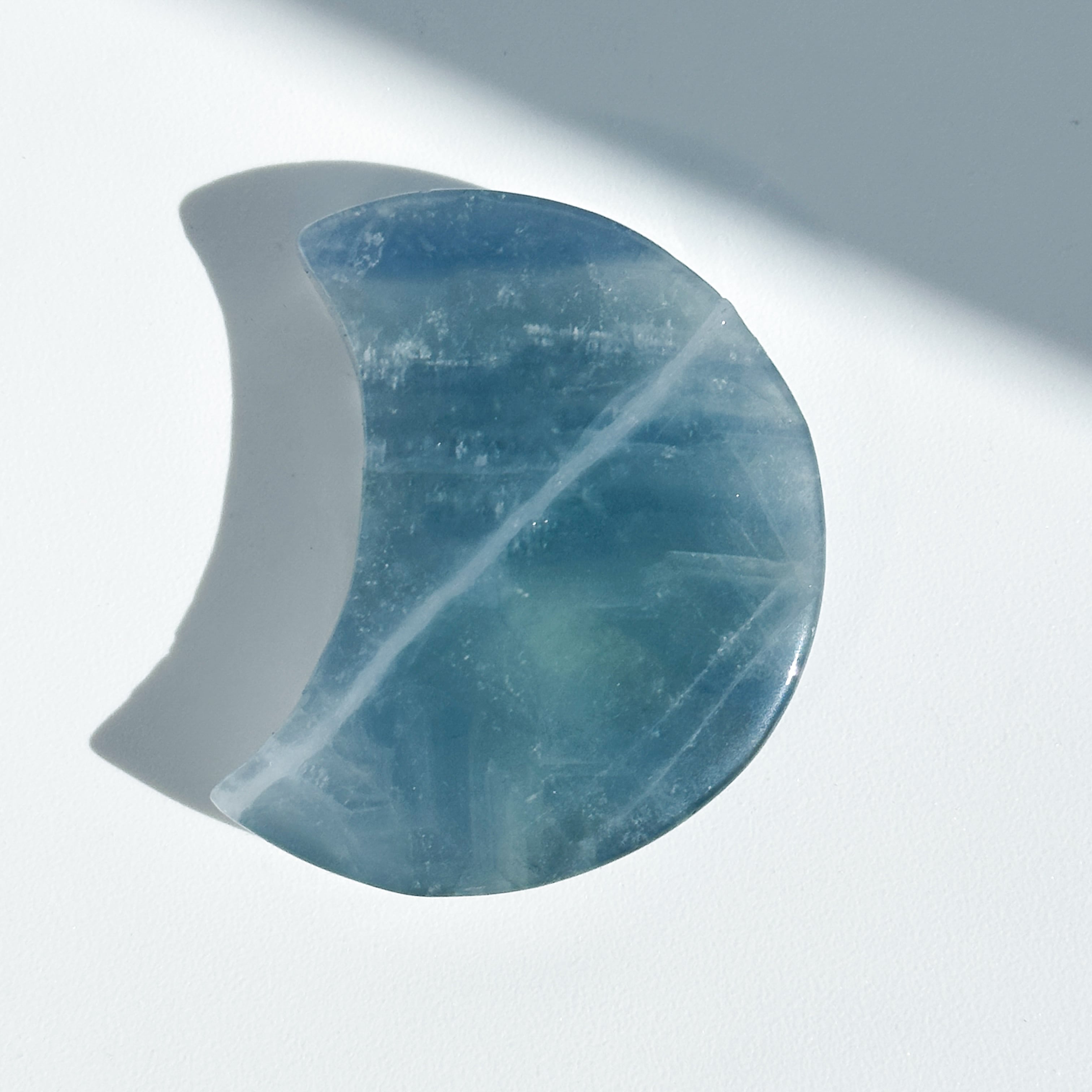ブルーフローライト 三日月04◇ Fluorite ◇天然石・鉱物