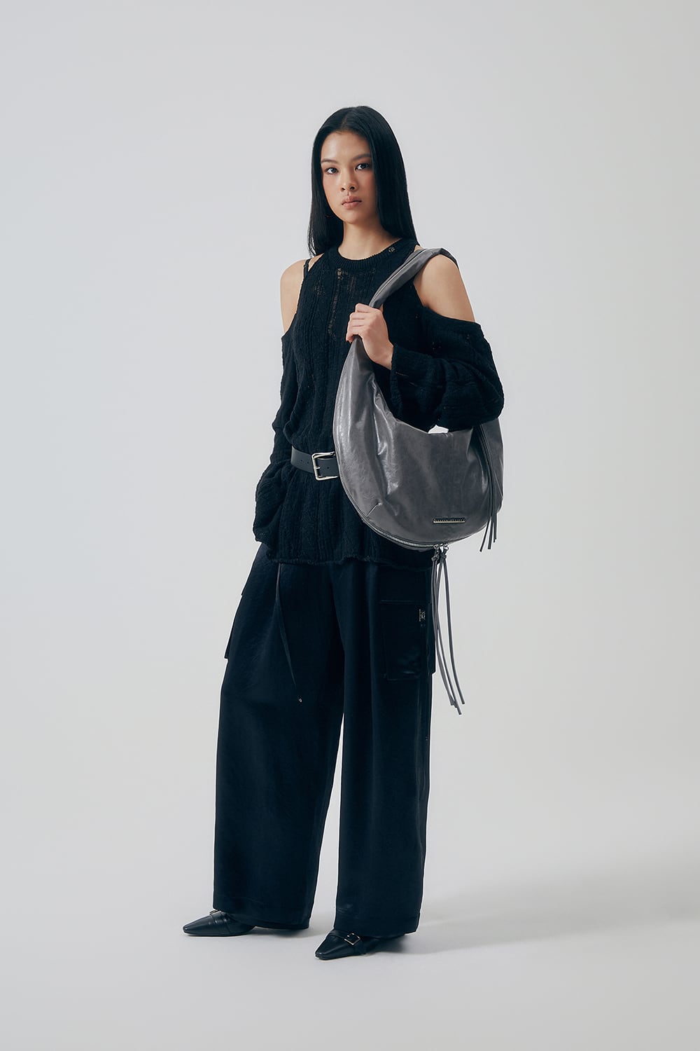 韓国商品/TREMINGBIRD Zipper Finishing Leather Hobo Bag TREEMINGBIRD] Zipper Finishing Leather Hobo Bag [ Gray