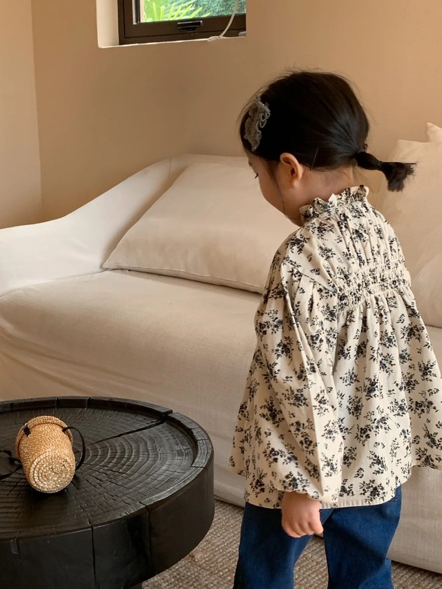 【取寄】frill gather  flower blouse