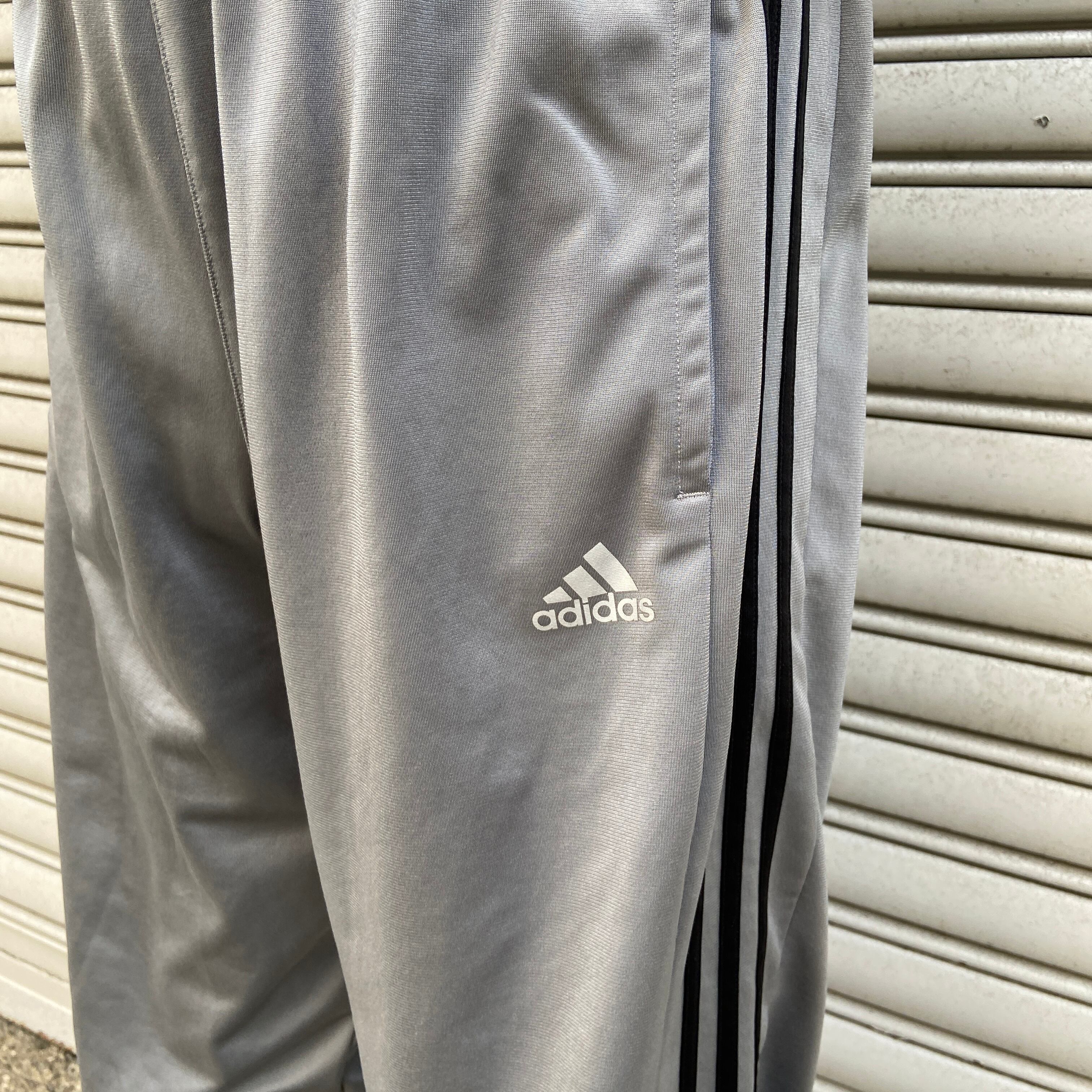 送料無料』adidas トラックパンツ ジャージ パフォーマンスロゴ 