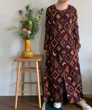 【送料無料】Burgundy pattern dress