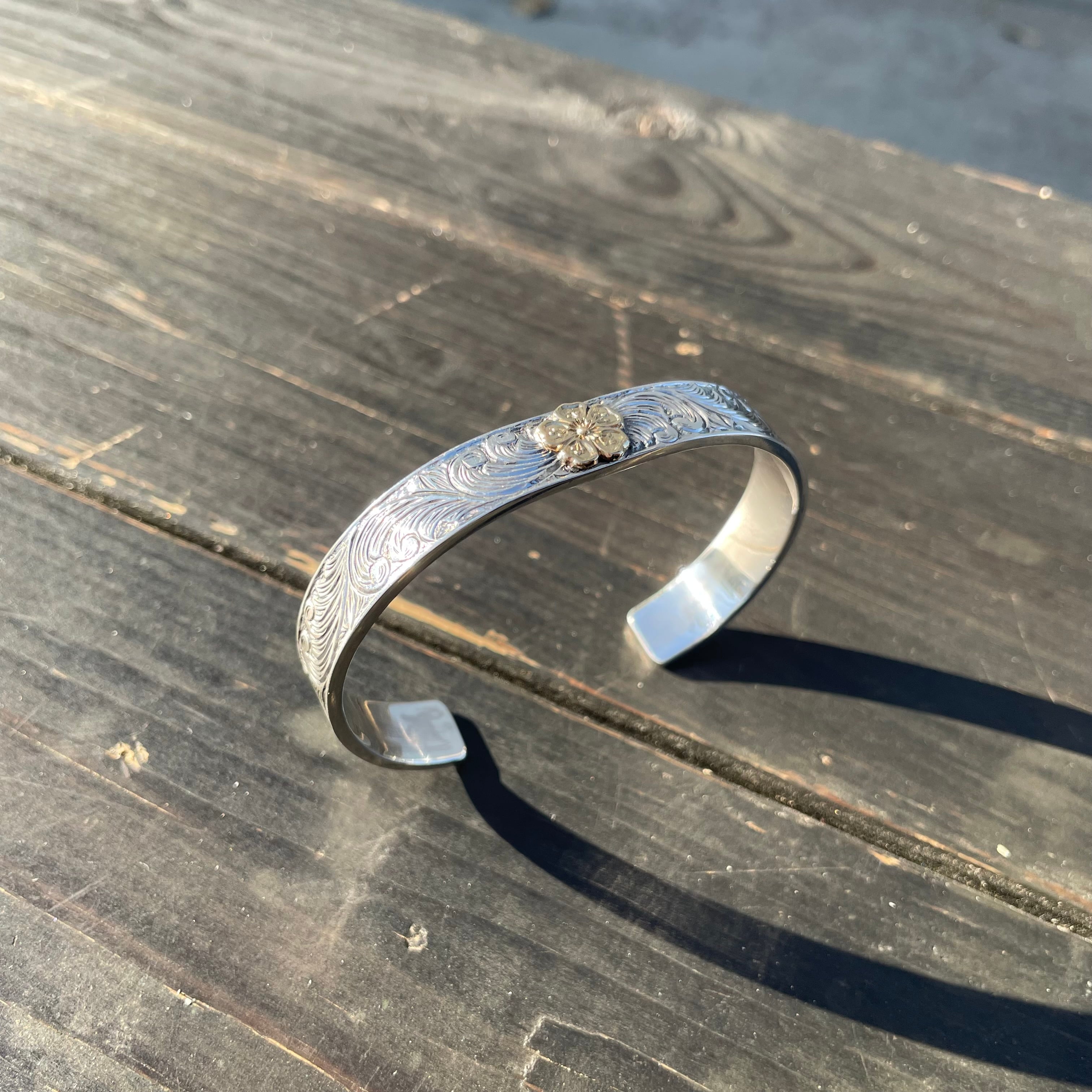 K18 Rose Engraving Bangle | LENNY SILVERSMITH