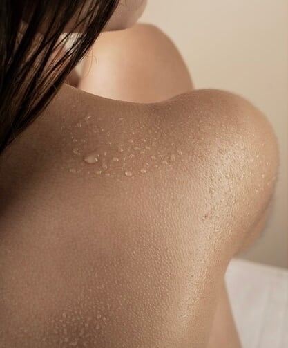 The Body Oil （ザ・ボディオイル01）