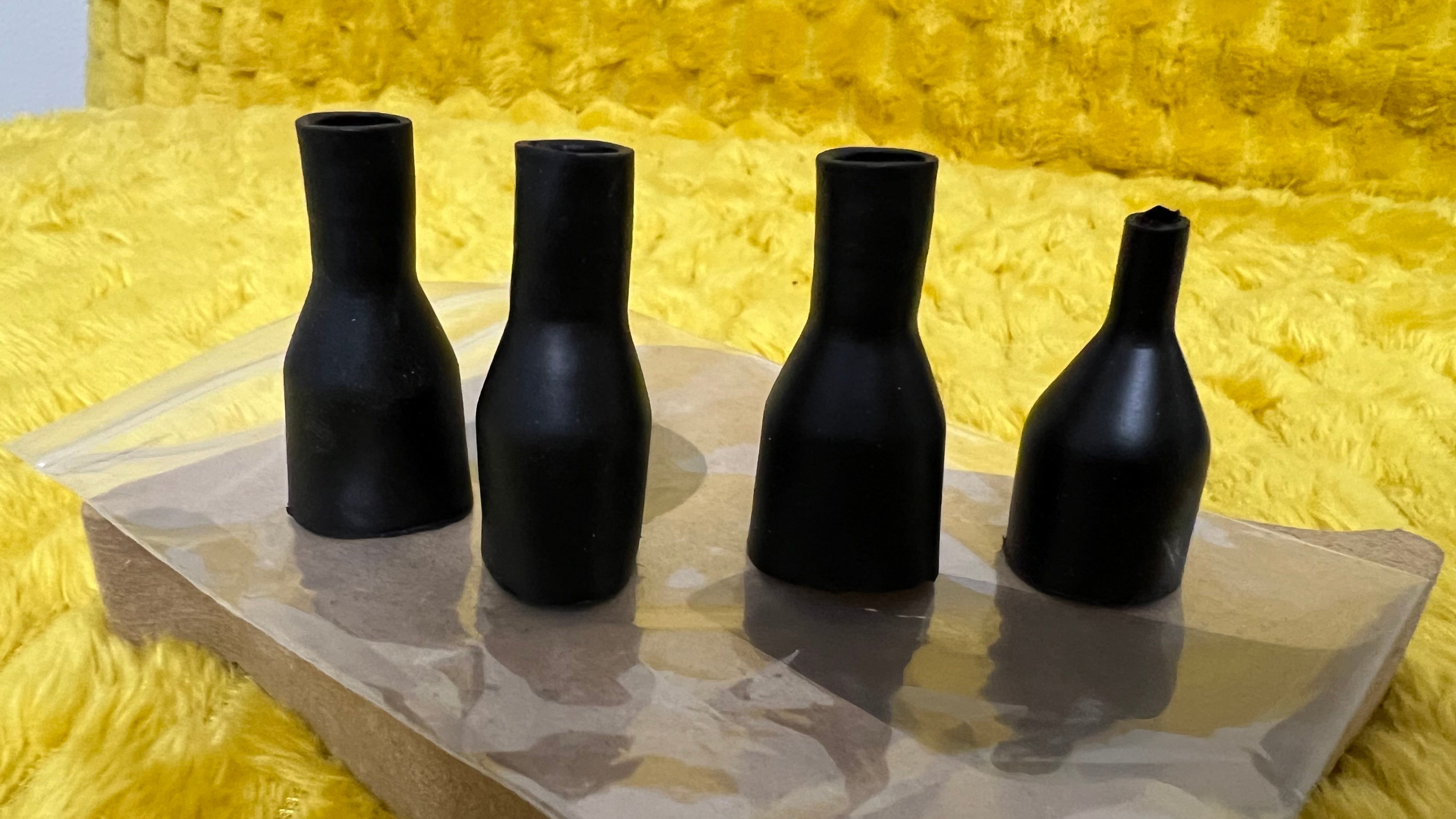 ラビット 全般 レギュレーターハーネスゴム ヒューズホルダーゴム 1個